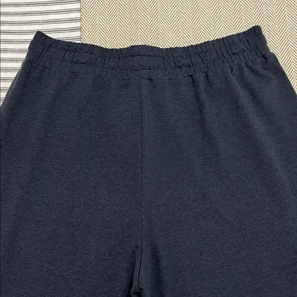 Vuori Halo Essential Cargo Wideleg Pants Midnight Heather Blue Small - Picture 14 of 16